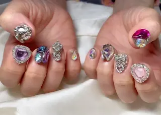 ネイル マツエク・マツパ アイブロウ Nail&eye Belire 新宿のネイルデザイン