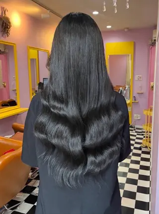 ロング シール+ちび編み込み エクステ梅田🐨のヘアスタイル