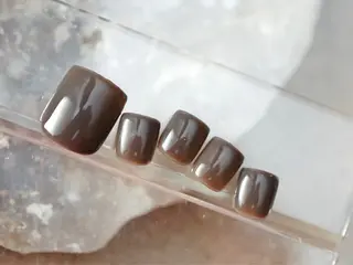 ネイル Mon伏見所属・Mon伏見 Maiのネイルデザイン