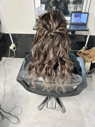 ロング ベルグローヘアセット 🤍まりこのヘアスタイル