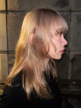 ロング カラー ヘアアレンジ 渡邉 舞のヘアスタイル