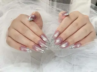 ネイル Huyn Nail Studioのネイルデザイン