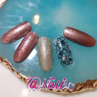 ネイル 小尾 栞のネイルデザイン