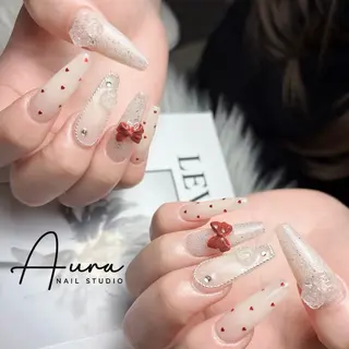 ネイル Aura Nail Maiのネイルデザイン