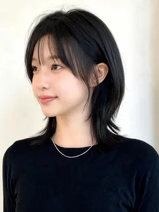 セミロング カラー 韓国レイヤーカット 🫧大阪梅田レイヤーのヘアスタイル