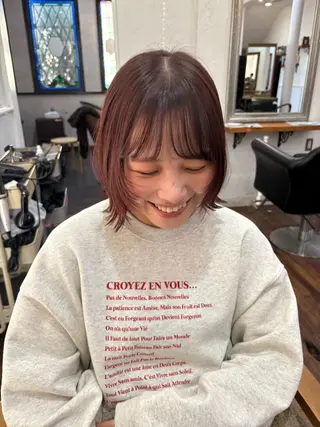 ショート カラー 江原 彩華のヘアスタイル