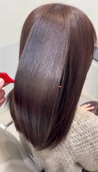セミロング カラー Eleanor枚方店 店長　飛鳥　薫のヘアスタイル