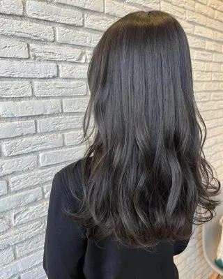 ロング YURI🐏脱縮毛× くせ毛活かすスタイルのヘアスタイル