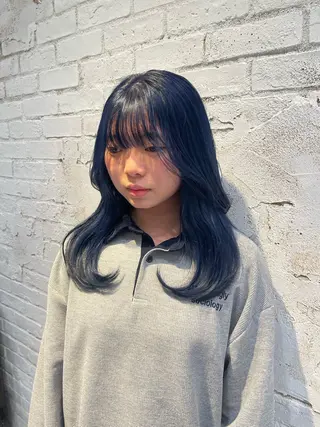 ロング 千代 夏輝のヘアスタイル