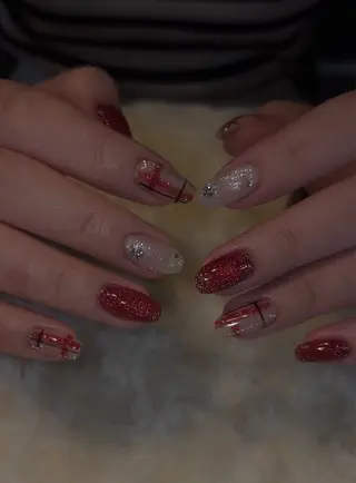 ネイル e.b.mimi Wakanaのネイルデザイン