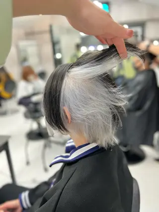 ショート カラー 【毎朝セット3分】 メンズパーマ　真人のヘアスタイル