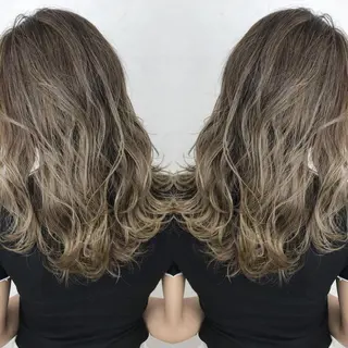 ロング カラー LUSTRE クロサワのヘアスタイル