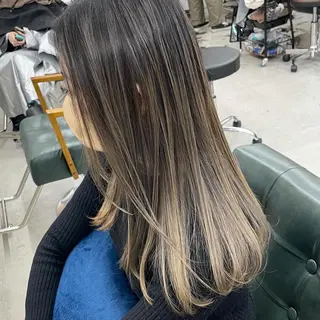 セミロング カラー Lull1人美容室 バレイヤージュのヘアスタイル