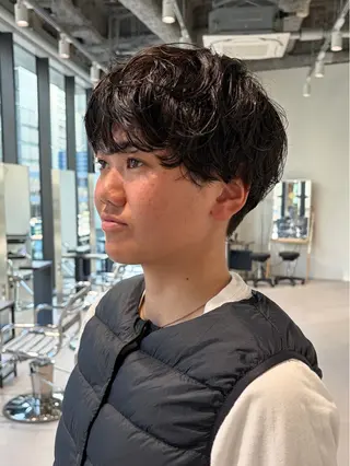 ショート パーマ サエ/ レイヤー/パーマのヘアスタイル