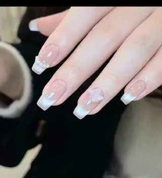 ネイル DI'A ネイルサロンのネイルデザイン