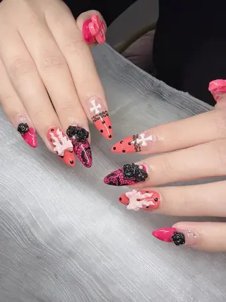 ネイル Lee Nailsのネイルデザイン