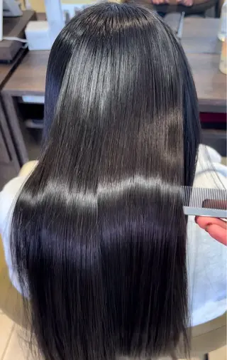 セミロング 守谷 奏穂のヘアスタイル