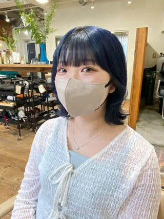ミディアム カラー 竹内 柚子のヘアスタイル
