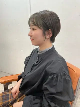 ショート カラー 久保田 千尋のヘアスタイル