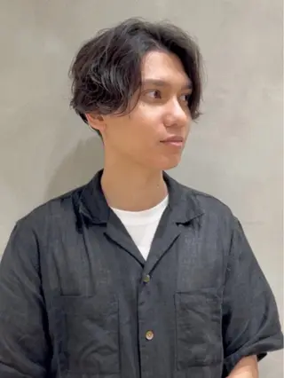 パーマ メンズ yuu 🪴 透明感 カラー/メンズパーマのヘアスタイル