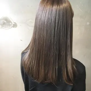 セミロング カラー 牛山 静香のマツエク・マツパデザイン