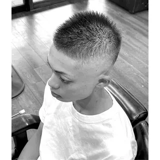 ショート メンズ 時久 葵のヘアスタイル