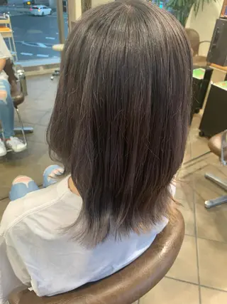 ミディアム カラー メテオ ／ヘアカラー 西川菜実のヘアスタイル