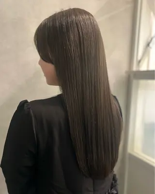 ロング Lolonois 森ノ宮【 yui 】のヘアスタイル