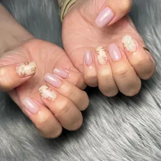 ネイル Laki nailのネイルデザイン