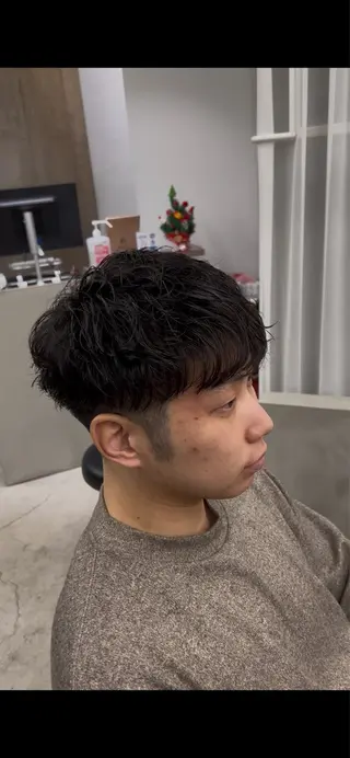 ショート tomoメンズ特化 /パーマ/カットのヘアスタイル