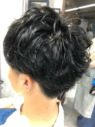 メンズ Noyヨシモト ヒロトのヘアスタイル