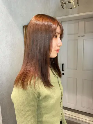 セミロング カラー ナチュラル透明感🌱 小山美樹子のヘアスタイル