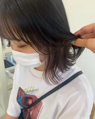 ミディアム 長山 茉白のヘアスタイル