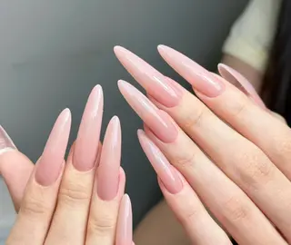 ネイル Pure&Rich Nailのネイルデザイン