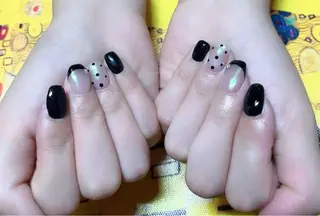 ネイル MoonNail ユリ🌸のネイルデザイン