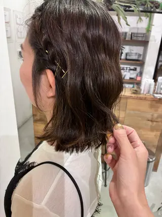 カラー 清水 美香のヘアスタイル