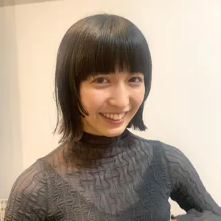 ショート 末次 史奈のヘアスタイル
