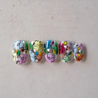 ネイル mano nella manoのネイルデザイン