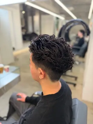 パーマ メンズ パーマ特化/フェザー パーマシャドウ/真生のヘアスタイル