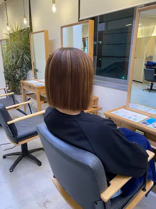 ミディアム 藤山 麗愛のヘアスタイル