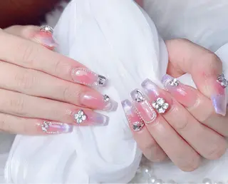 ネイル 🎀M nails✨ ビューティーのネイルデザイン