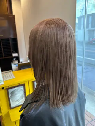 セミロング カラー ハイトーン/デザイン カラー/大輔のヘアスタイル