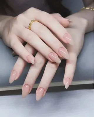 ネイル AKIKO ネイルサロンのネイルデザイン
