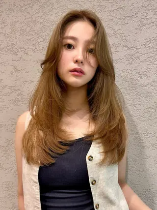 ロング カラー 透明感カラー🤎 中川智帆のヘアスタイル