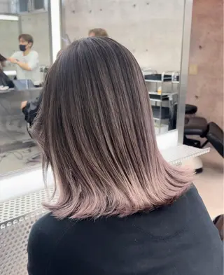 ミディアム 🫧バレイヤージュ/ ハイトーン/ミズキのヘアスタイル