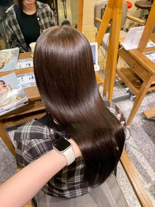 ロング TIGRE tenjinのヘアスタイル