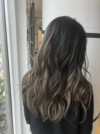 ロング カラー welring hair salonのヘアスタイル