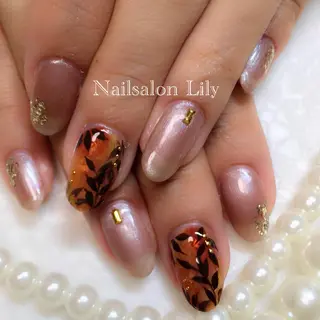 ネイル Lily*nail 🌻Mii🌻のネイルデザイン