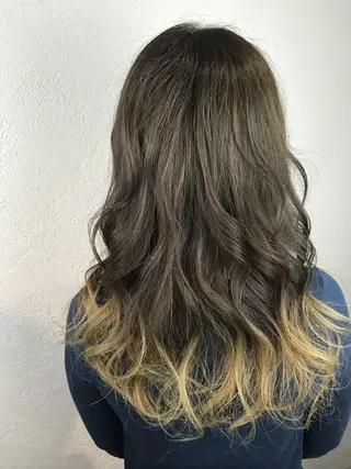 ロング カラー デザインカラー🌈 高木リョウのヘアスタイル