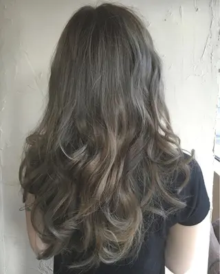 セミロング ロング カラー LoRE hair 四条河原町 西尾友里のヘアスタイル